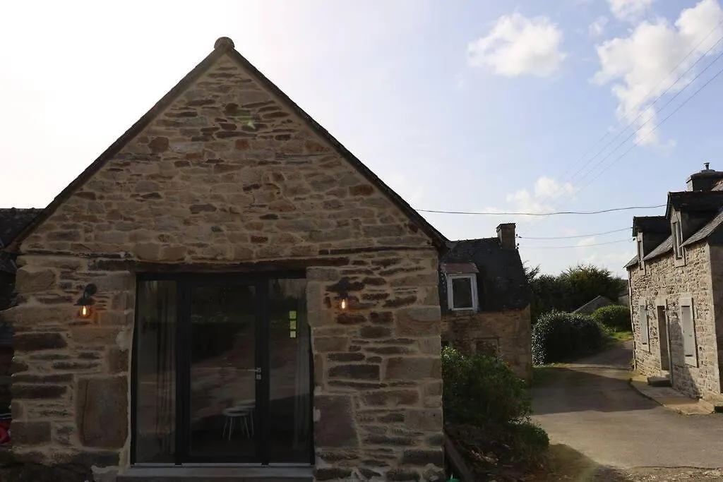 Holiday home Ti Gwaskell, Maison Proche De Quimper Landudal France